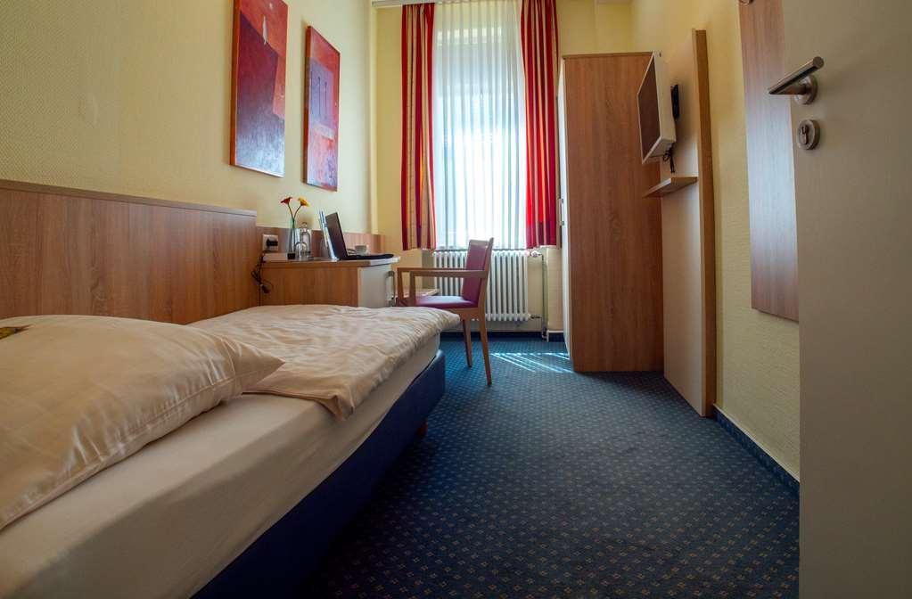 Trierer Hof Koblenz (Rhineland-Palatinate) Quarto foto
