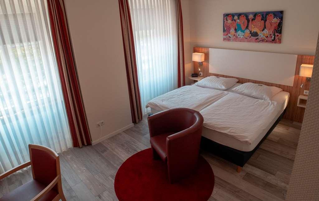 Trierer Hof Koblenz (Rhineland-Palatinate) Quarto foto